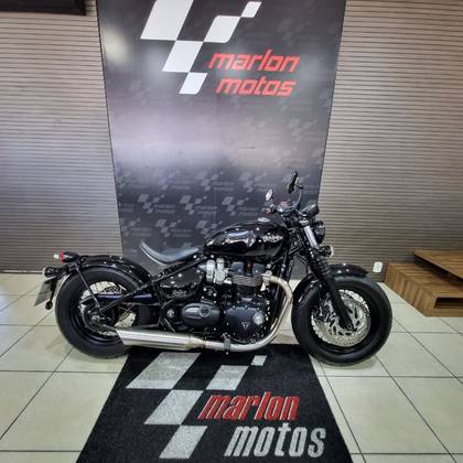 TRIUMPH BONNEVILLE BOBBER 1200 